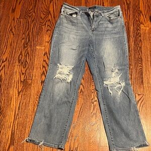 Women’s Judy blue ripped jeans